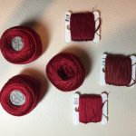 hilo color DMC Valdani red work