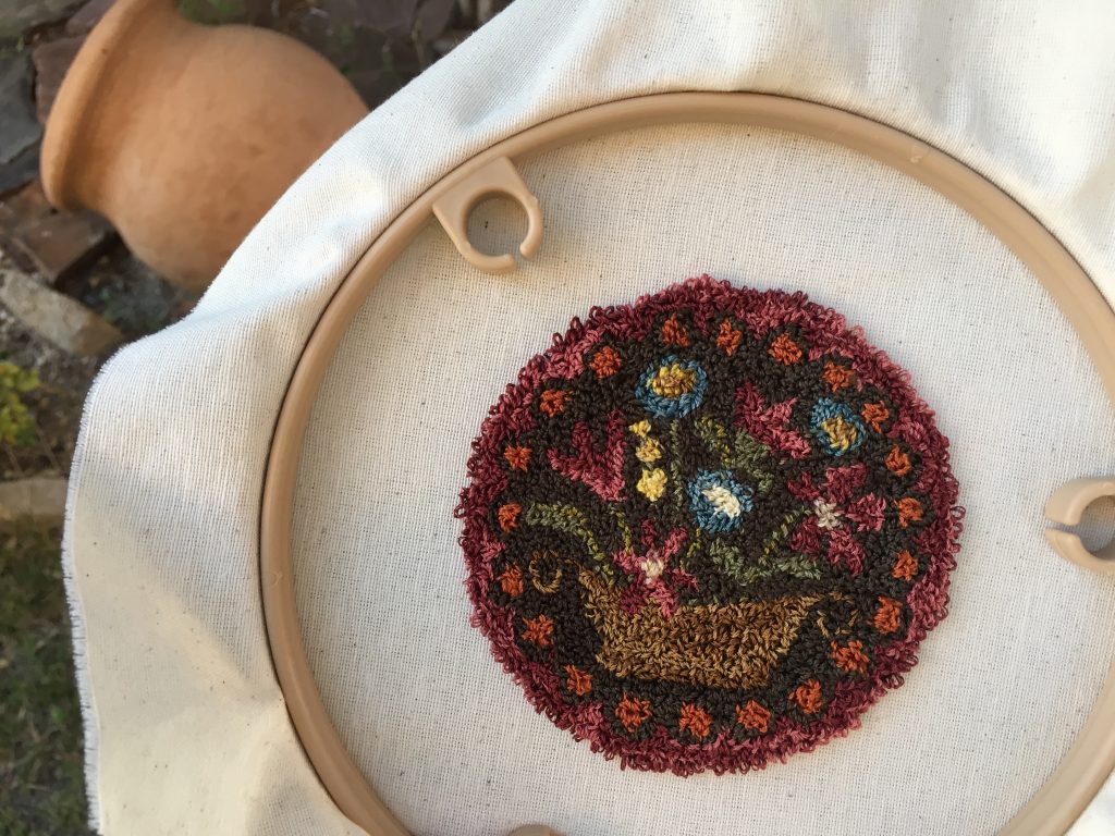 Tutorial aprender a bordar punch needle bordado ruso 2 Elisa Vaca