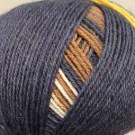 ovillo tejer calcetines colores